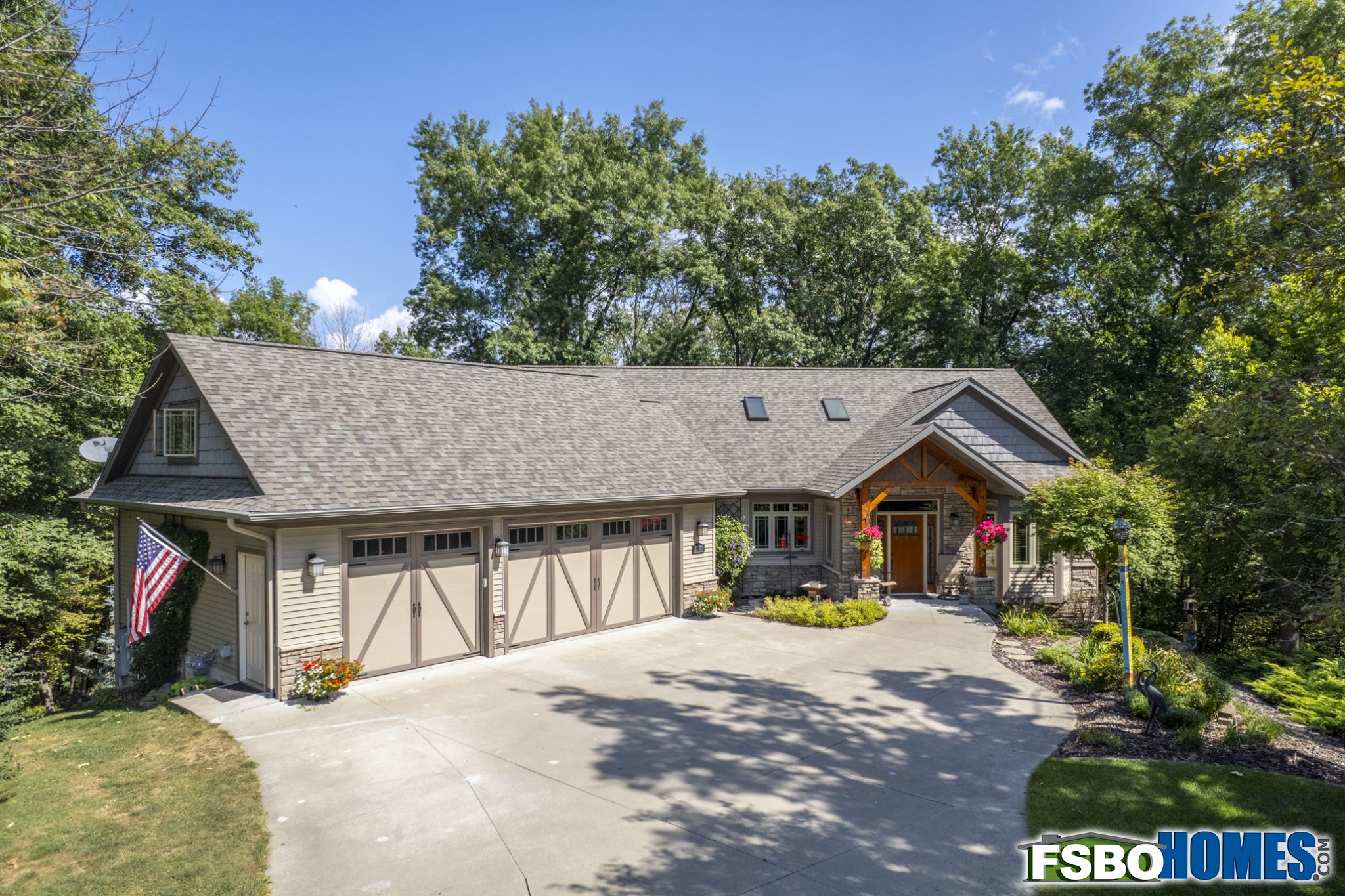 2070 Silver Maple Trail, North Liberty, IA, Image 0