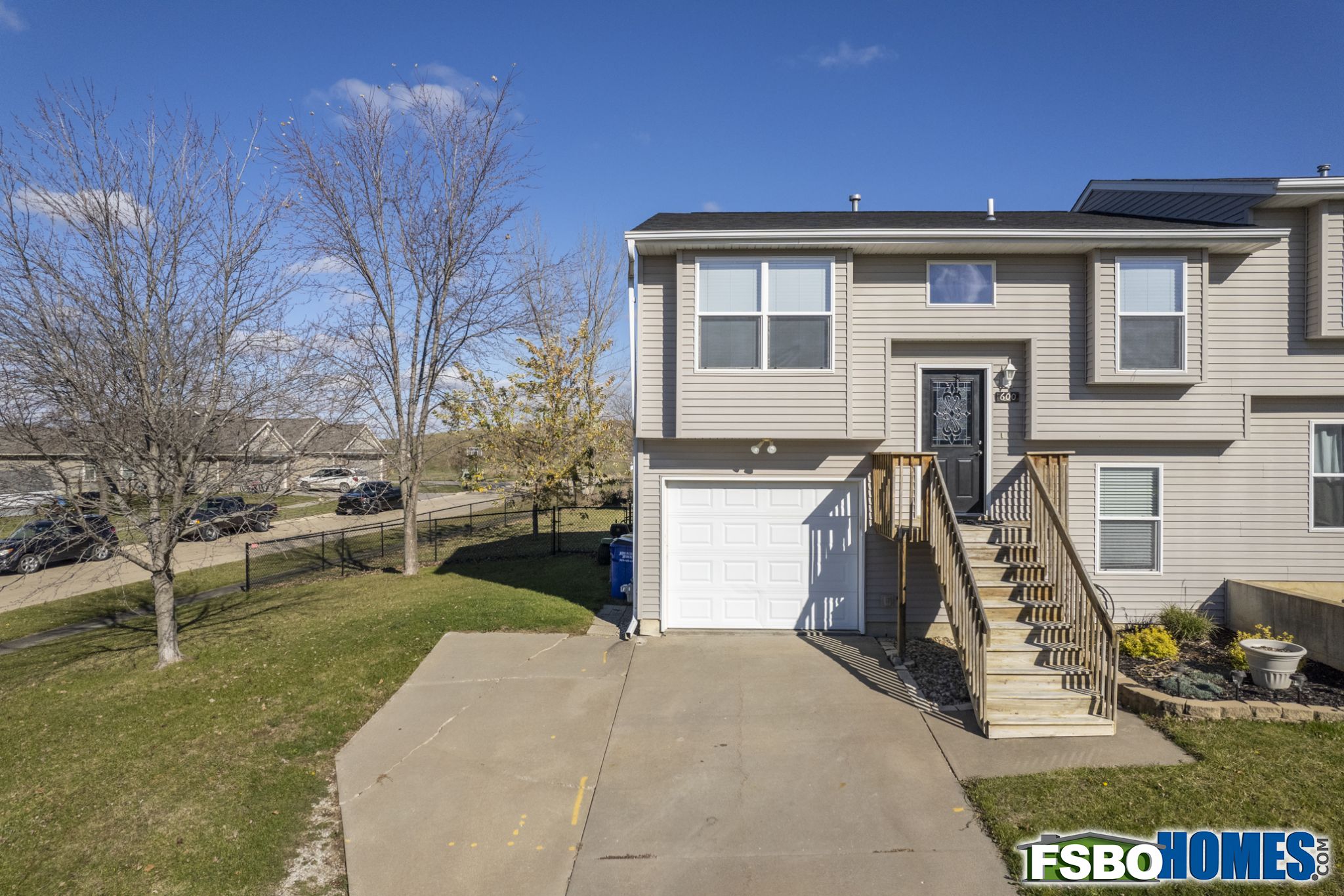 600 Kay Drive, Oxford, IA, Image 1