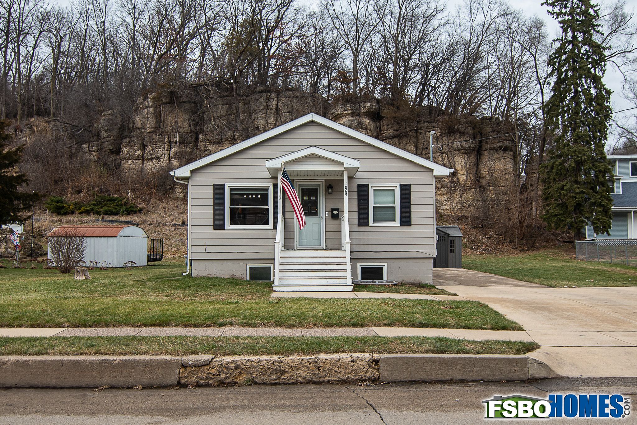 865 Kaufmann Avenue, Dubuque, IA, Image 1