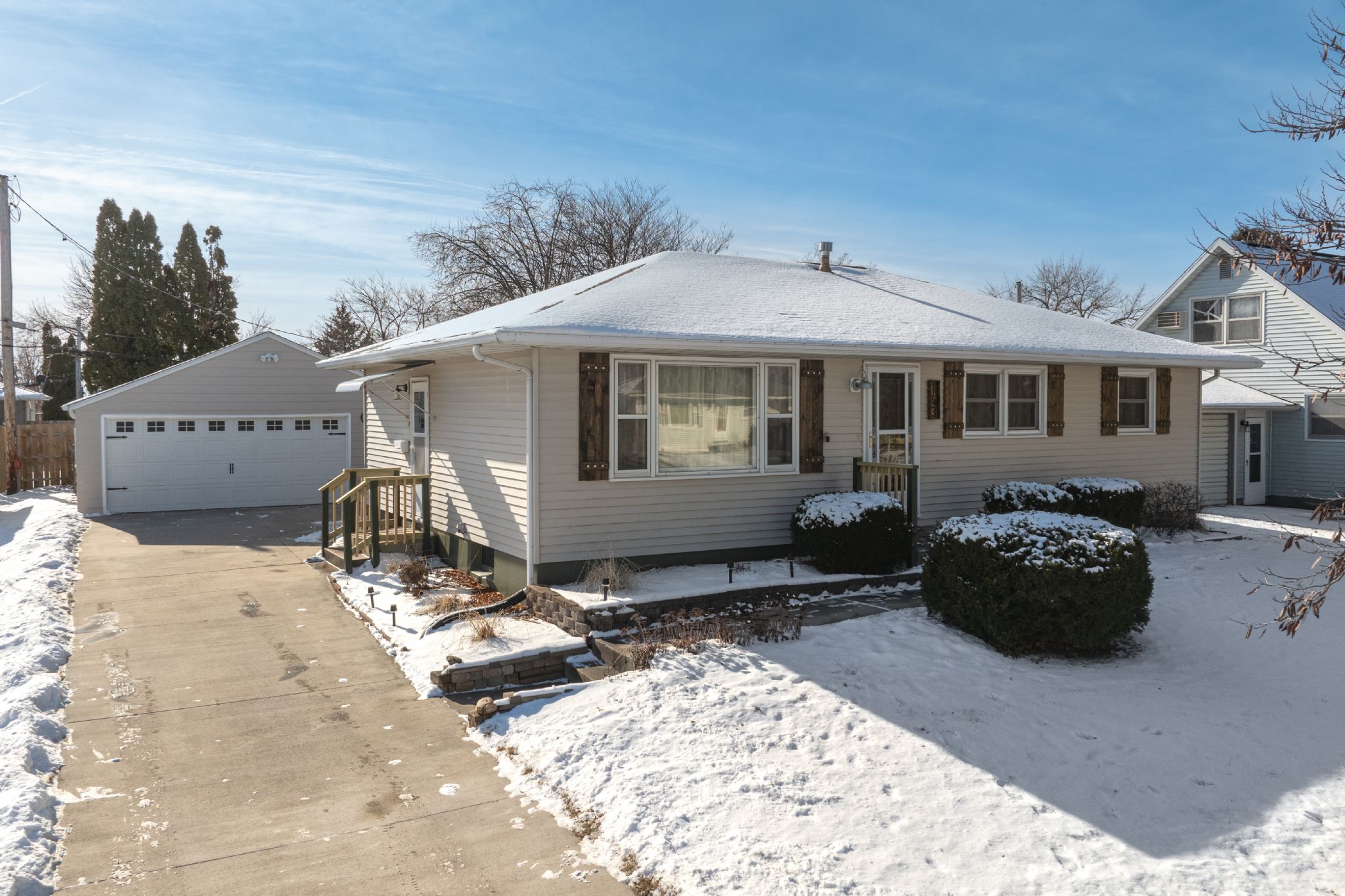 143 Red Wing Rd SW, Cedar Rapids, IA, Image 0